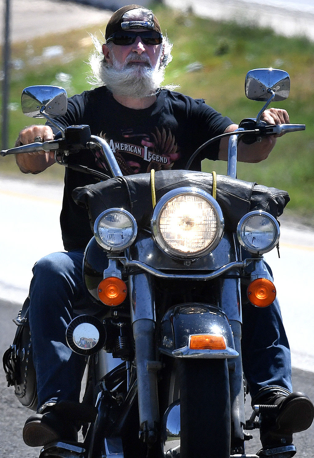 Hundreds of bikers ride in 9/11 memorial